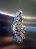 White, black and blue treble cleft magnet